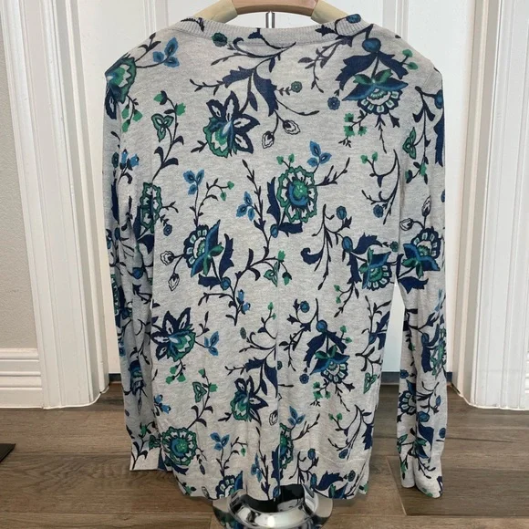 Old Navy Floral Pullover - Picture 2 of 7